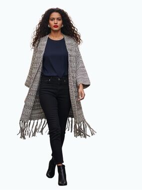 Cliche' Couture Gray & White Bulky Knit Fringe Cardigan - Small